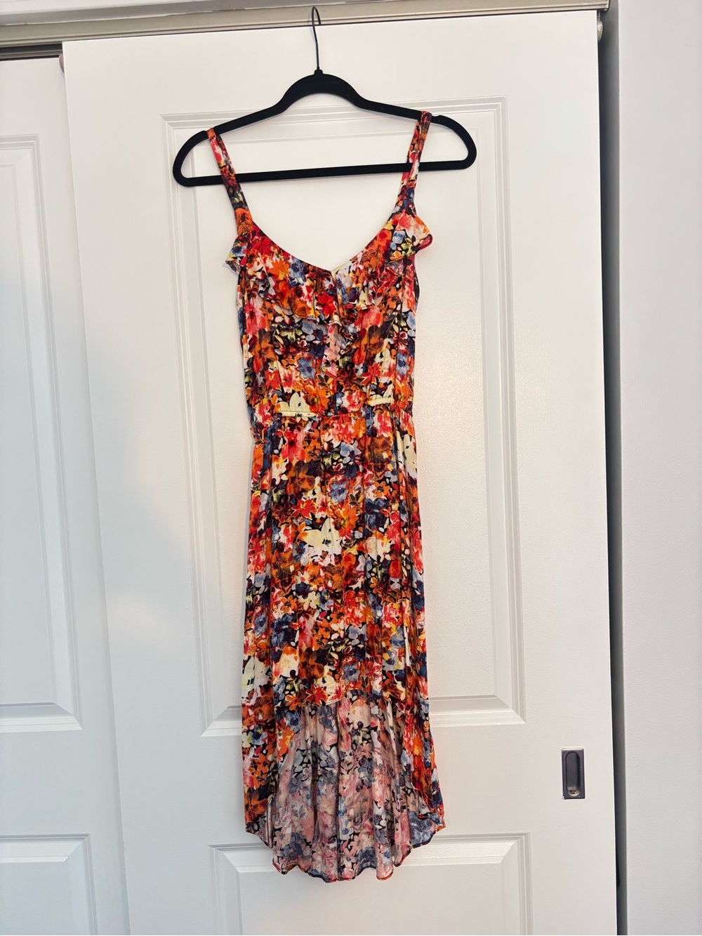 B. Smart Floral High-Low Spaghetti Strap Dress